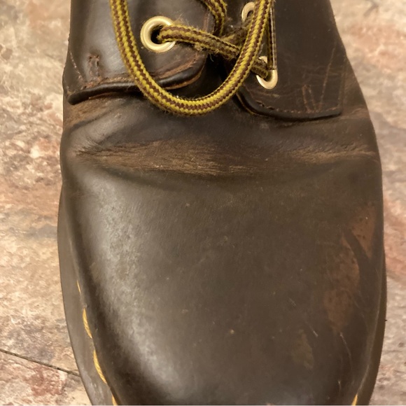 Dr. Martens 10100 Brown Leather 4 Eye Lace-Up
Creeper Oxford - Picture 6 of 8